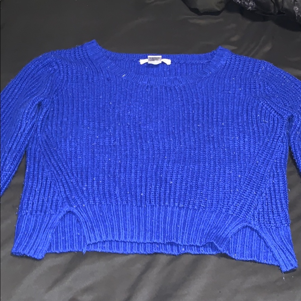 Royal blue knit crop top